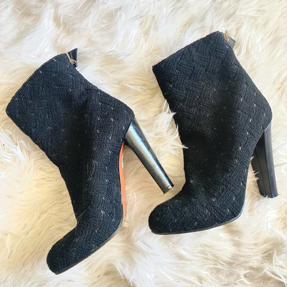 MISSONI Fabric and Leather Ankle Boots, size 36.5 - Picture 8 of 10